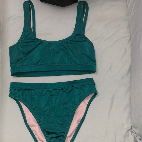 High wasted bikini. Emerald green brand new - Picture 1 of 3